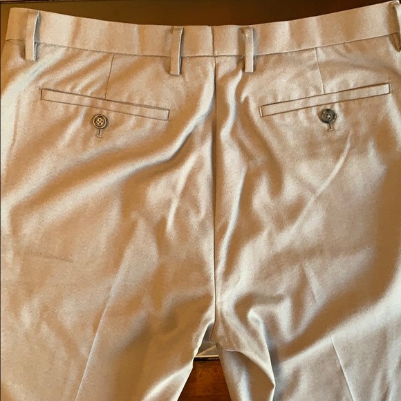Banana Republic Men’s Gray Dress Pants - Picture 3 of 4